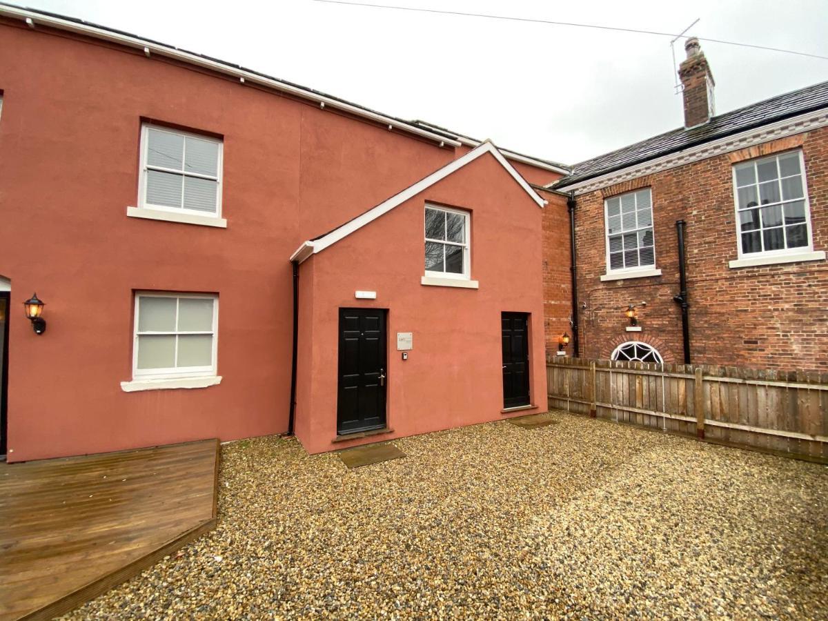 Studio At The Coach House Apartments Leeds  Bagian luar foto